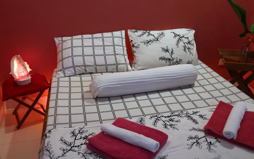 Blue Bamboo Hotel Balabag  Pokój zdjęcie