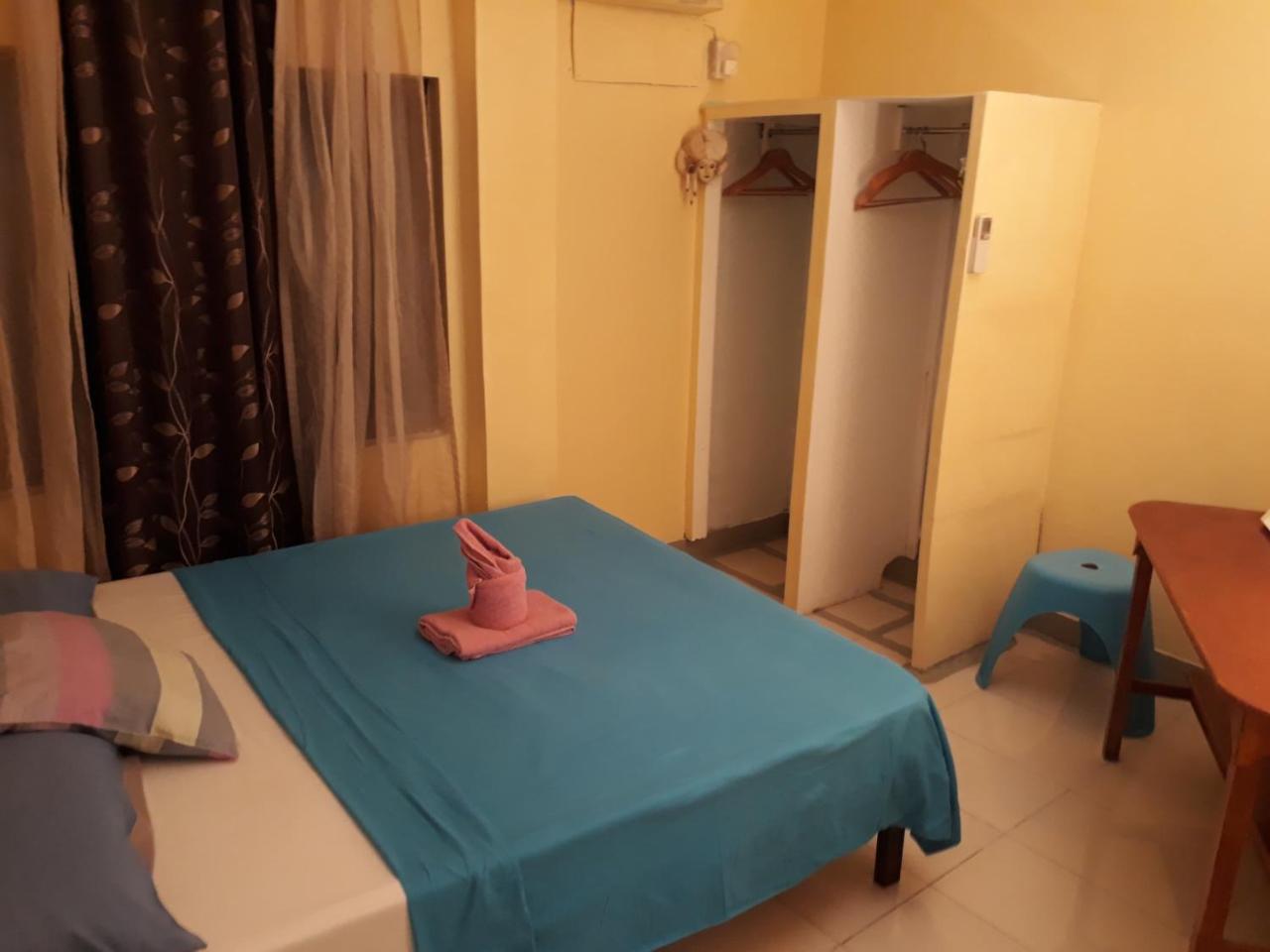 Blue Bamboo Hotel Balabag  Zewnętrze zdjęcie